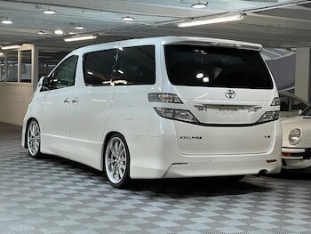 Used Toyota Vellfire 2008 for sale - 78101311: Photo