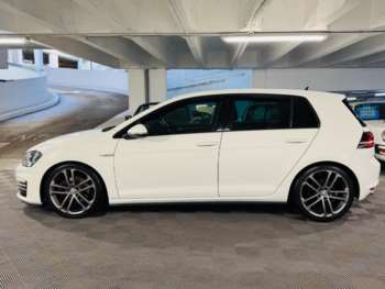 Used Volkswagen Golf 2015 for sale - 74750306: Photo
