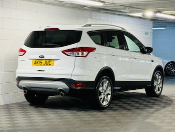Used Ford Kuga 2015 for sale - 75563792: Photo