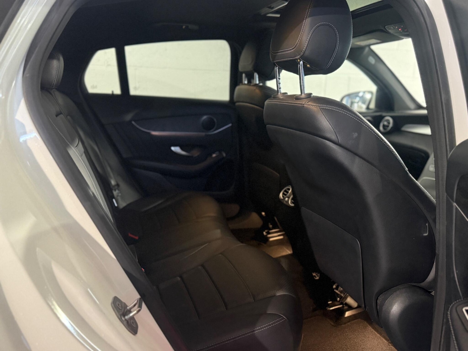 Used Mercedes-Benz GLC 2018 for sale - 76992152: Photo 11