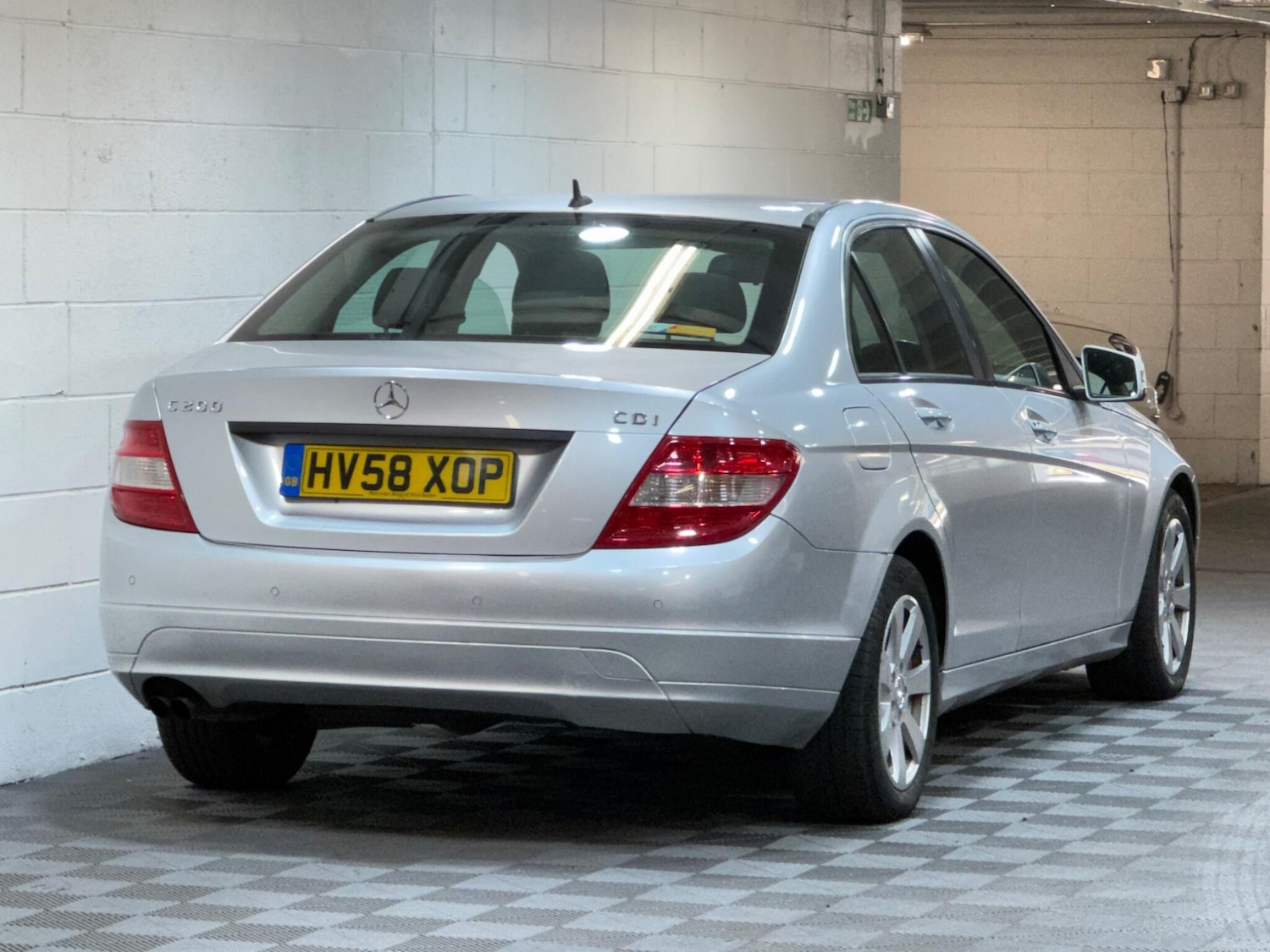 Used Mercedes-Benz C Class 2008 for sale - 77754296: Photo 4