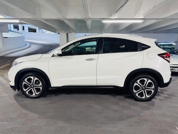 Used Honda HR-V 2017 for sale - 75459299: Photo
