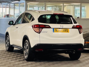 Used Honda HR-V 2017 for sale - 75459299: Photo