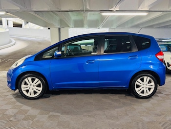 Used Honda Jazz 2011 for sale - 75531908: Photo