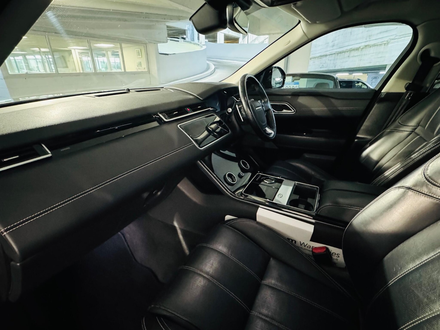 Used Land Rover Range Rover Velar 2018 for sale - 76073126: Photo 10