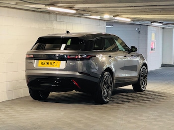 Used Land Rover Range Rover Velar 2018 for sale - 76073126: Photo 4
