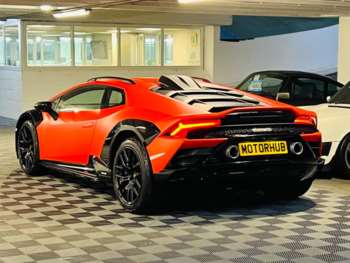 Used Lamborghini Huracan 2025 for sale - 73359653: Photo