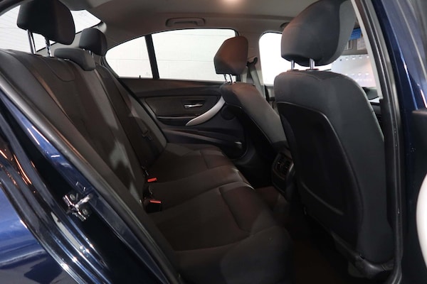 Used BMW 3 Series 2012 for sale - 74042867: Photo 9