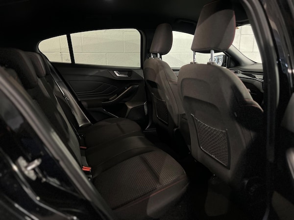 Used Ford Focus 2022 for sale - 74799319: Photo 12