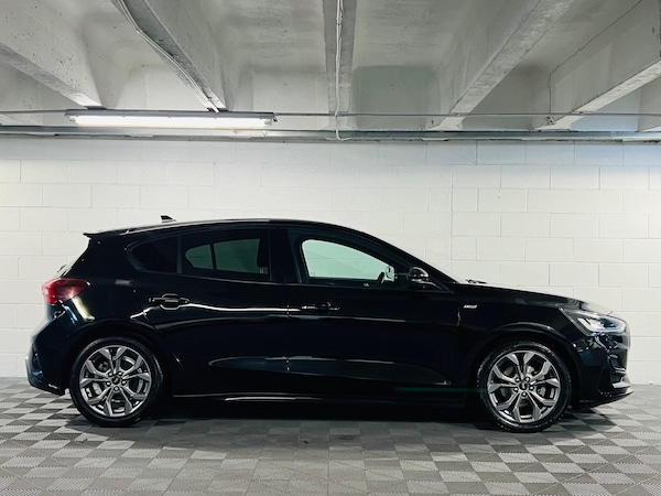 Used Ford Focus 2022 for sale - 74799319: Photo 5