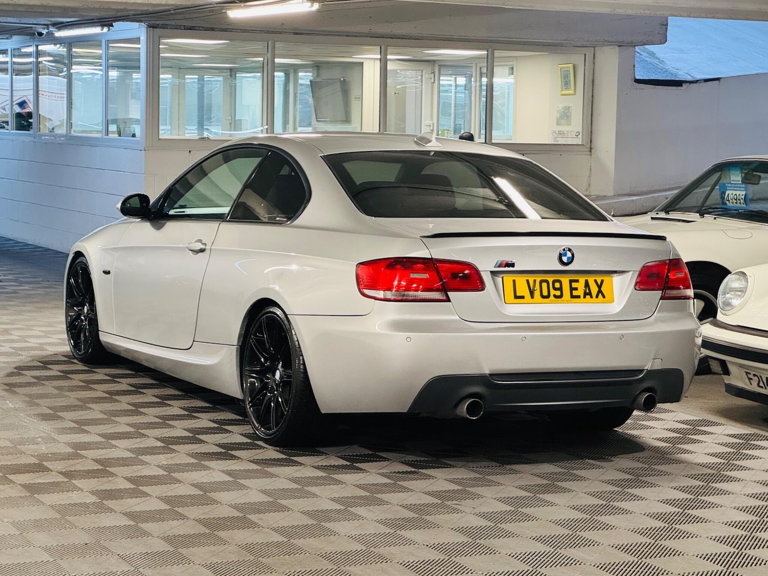 Used BMW 3 Series for sale - 77267930: Photo 3