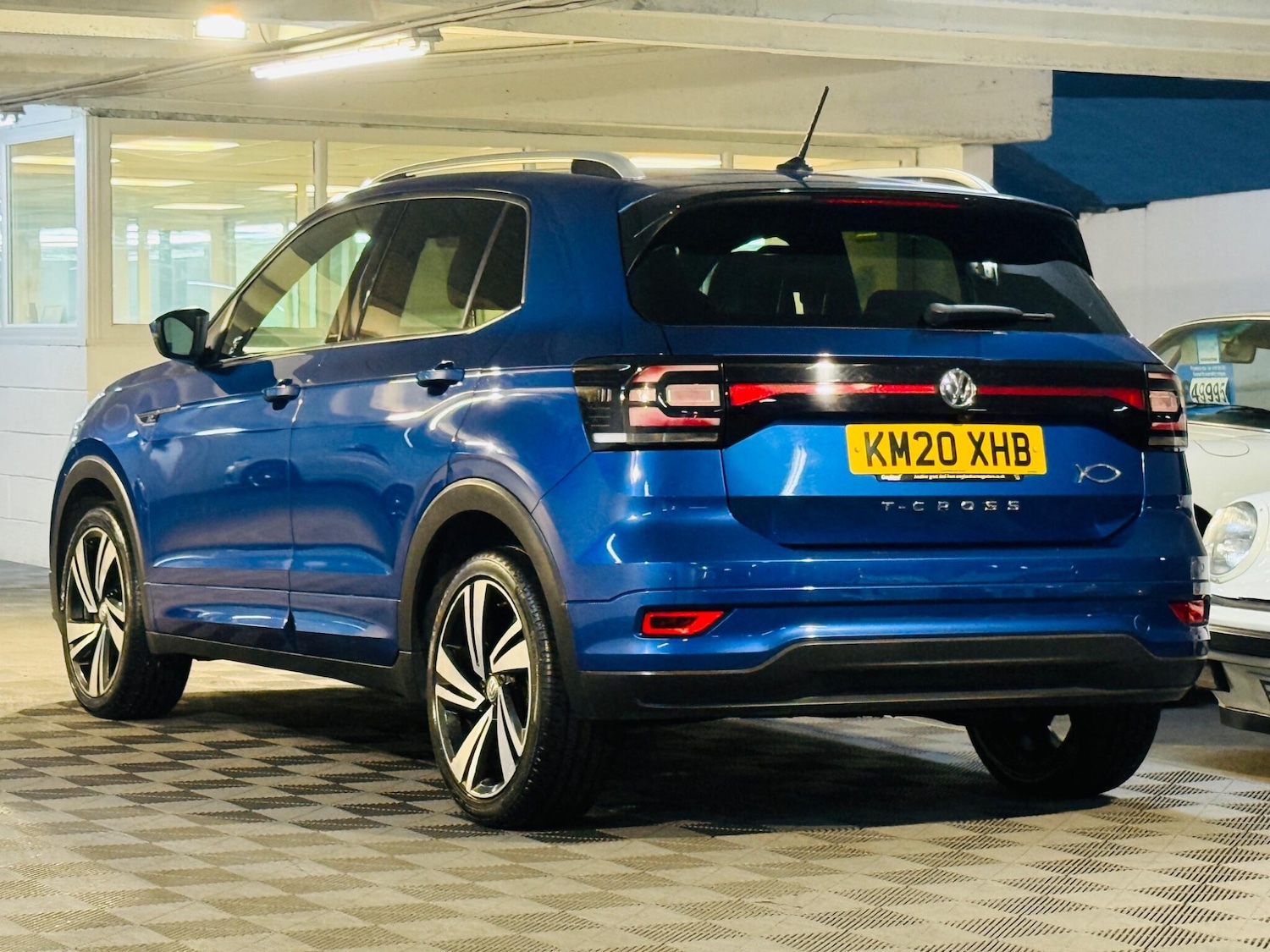 Used Volkswagen T-Cross 2020 for sale - 77029019: Photo 3