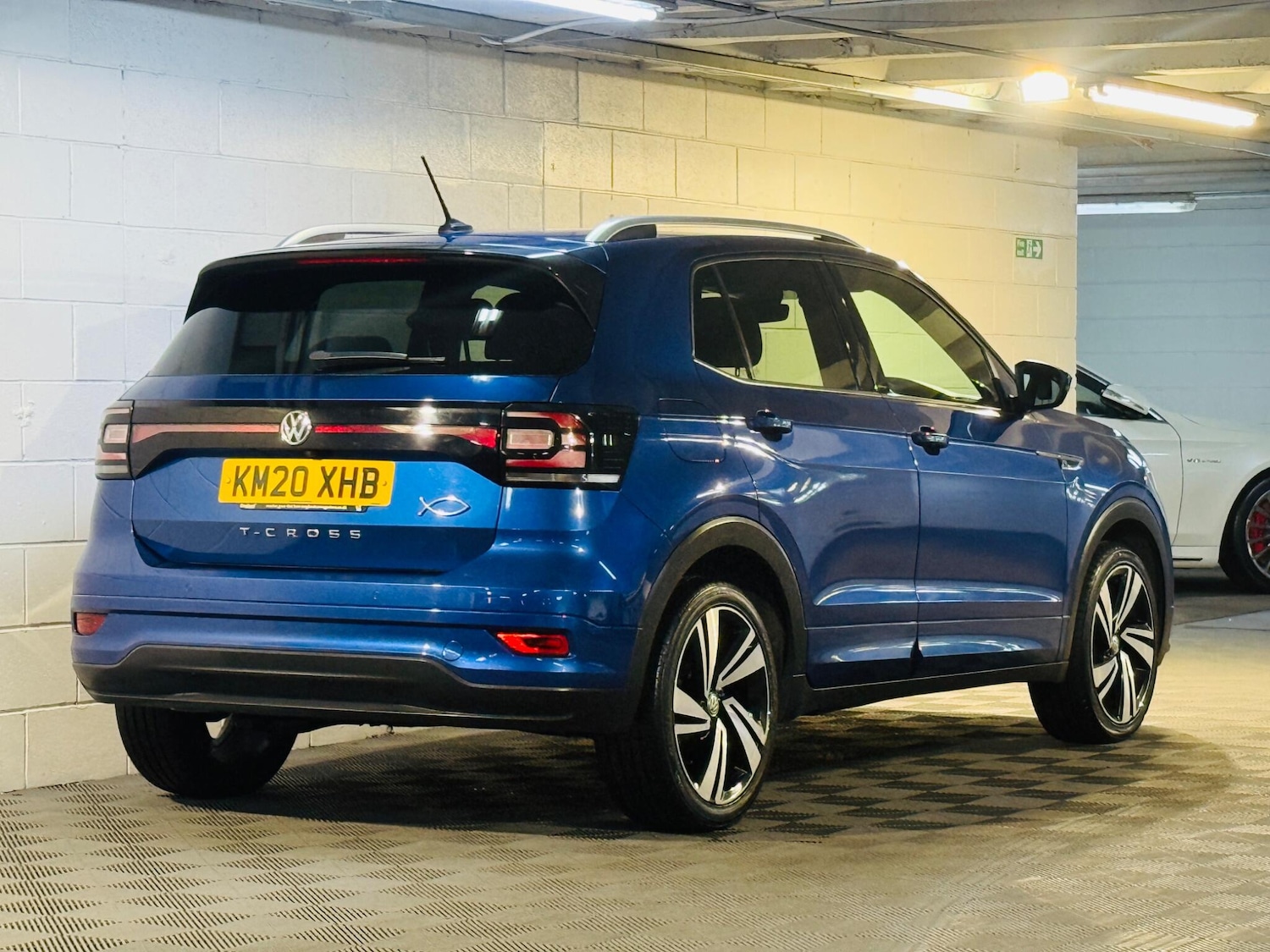 Used Volkswagen T-Cross 2020 for sale - 77029019: Photo 4