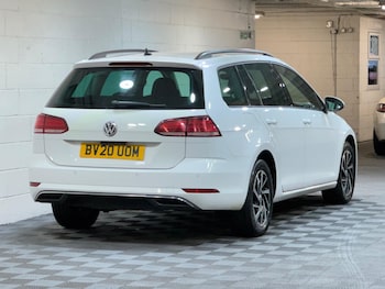 Used Volkswagen Golf 2020 for sale - 77671313: Photo