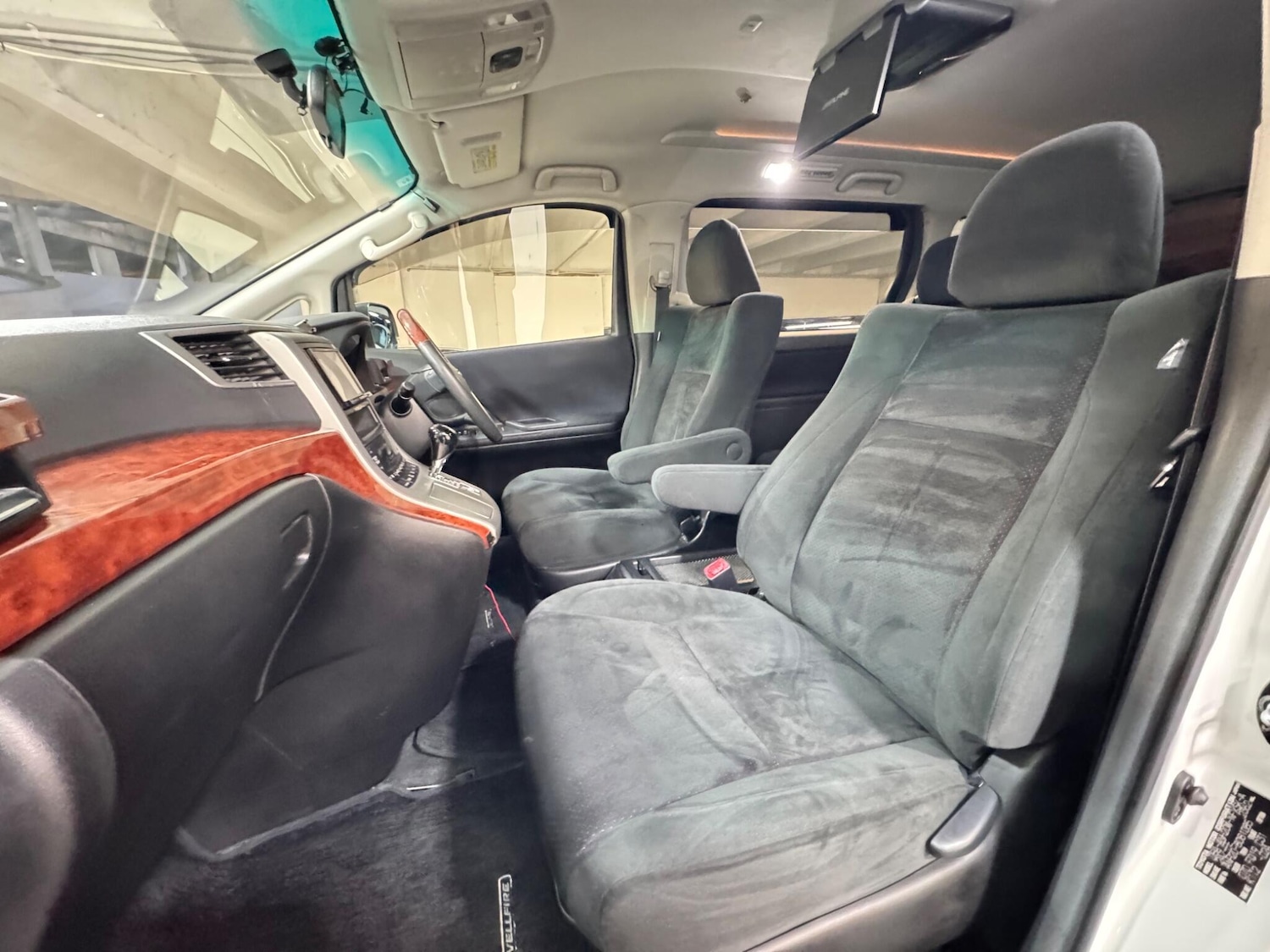 Used Toyota Vellfire for sale - 77351716: Photo 10