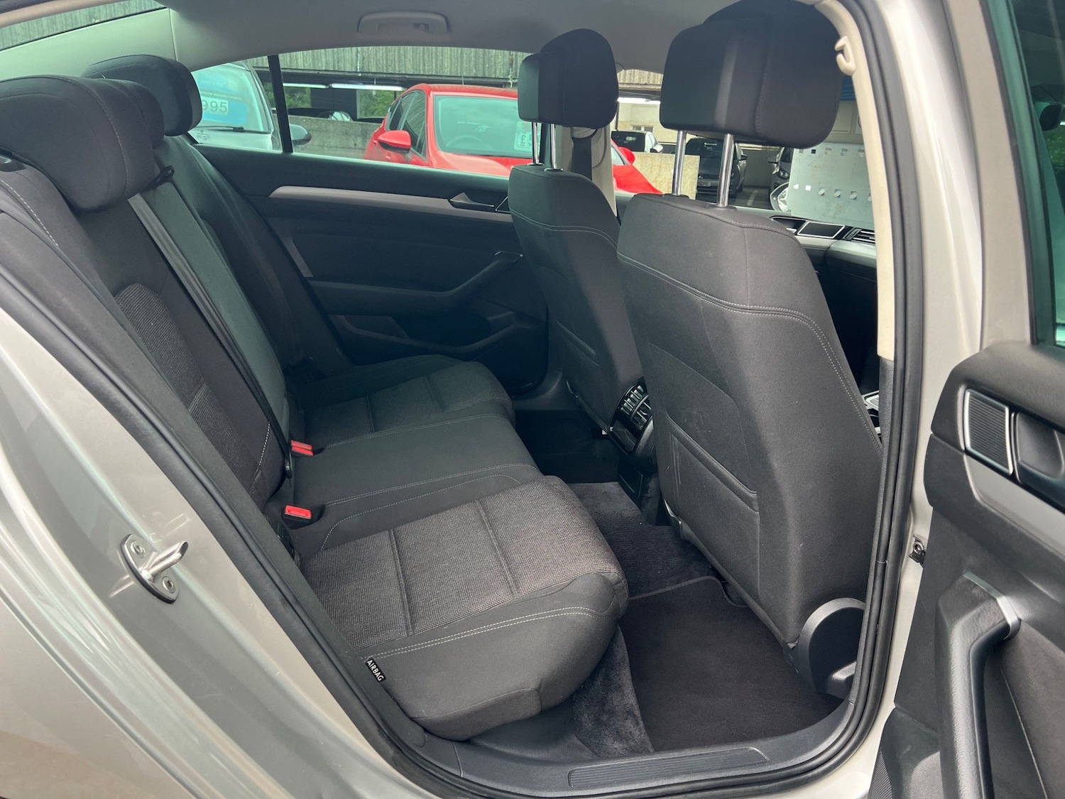 Used Volkswagen Passat 2016 for sale - 76990250: Photo 11