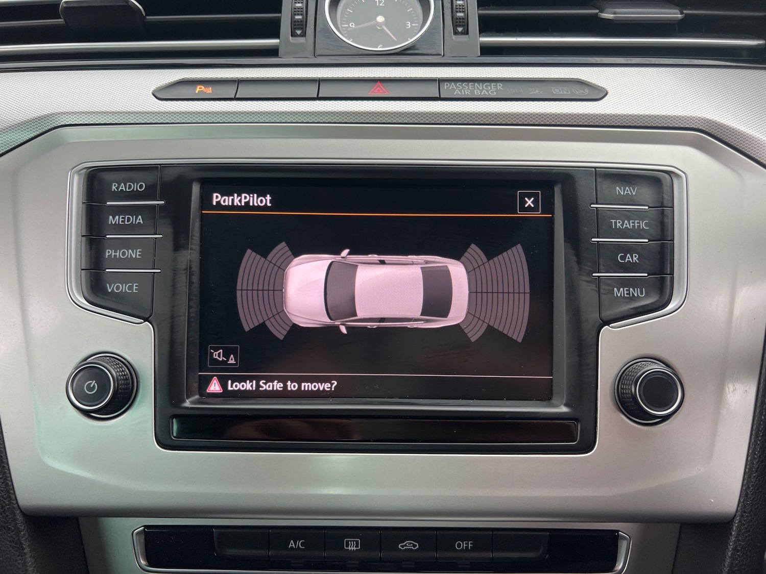 Used Volkswagen Passat 2016 for sale - 76990250: Photo 13