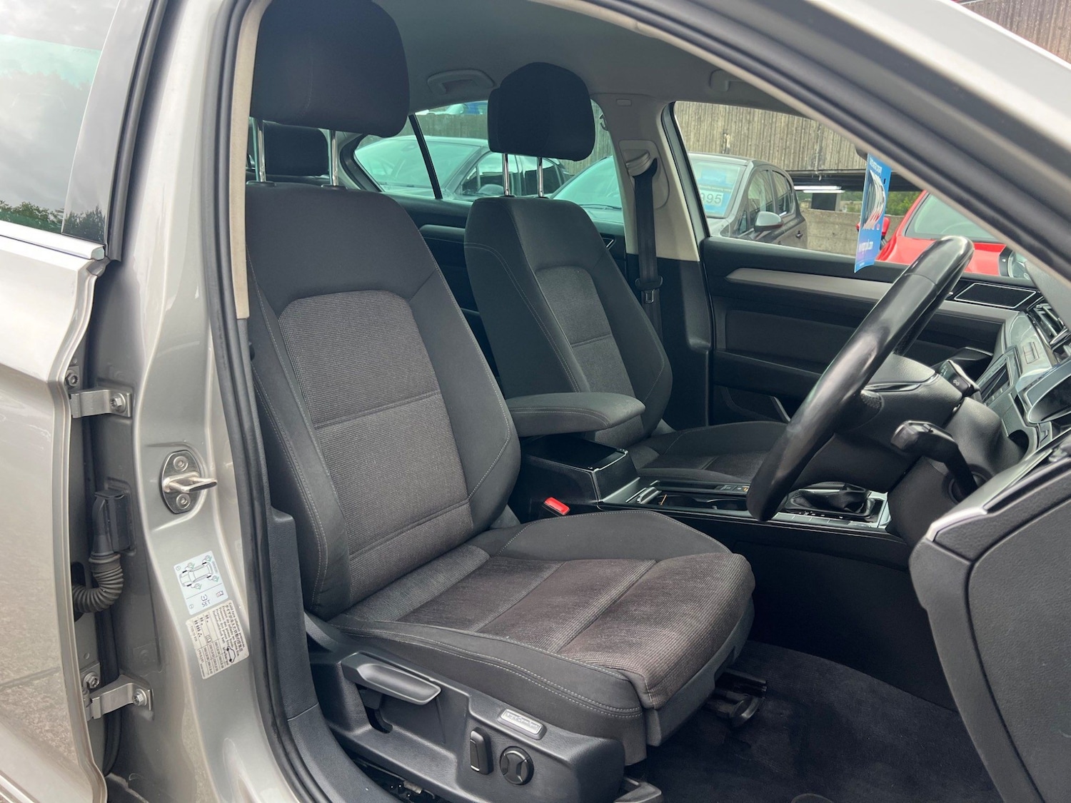 Used Volkswagen Passat 2016 for sale - 76990250: Photo 7