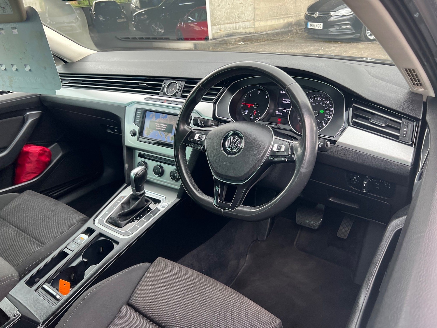 Used Volkswagen Passat 2016 for sale - 76990250: Photo 8