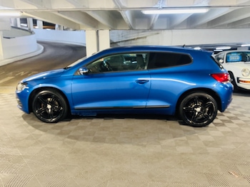Used Volkswagen Scirocco 2009 for sale - 76314564: Photo 2