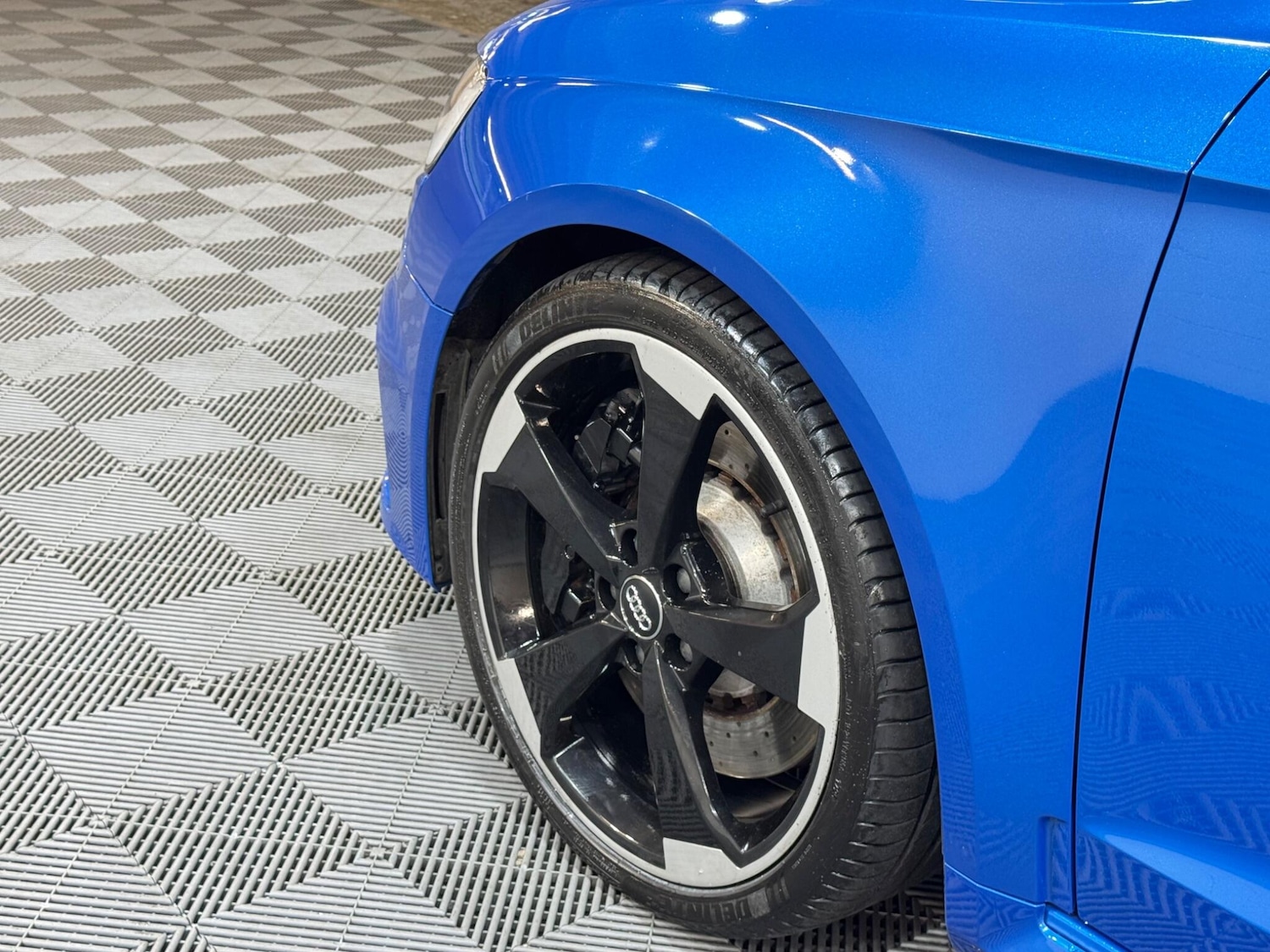 Used Audi RS3 2017 for sale - 77400674: Photo 18