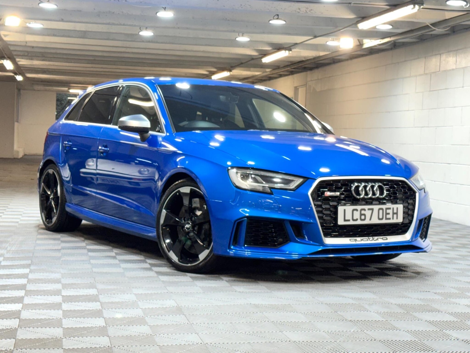 Used Audi RS3 2017 for sale - 77400674: Photo 7