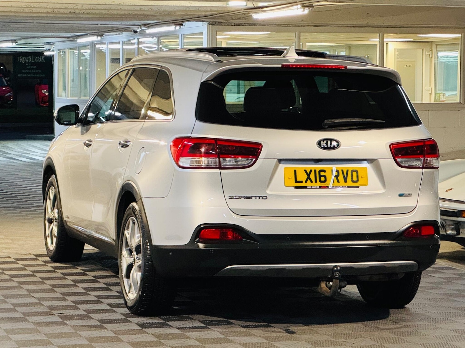 Used Kia Sorento 2016 for sale - 77119955: Photo 3