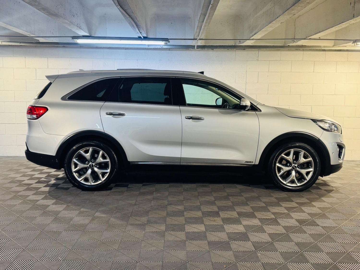 Used Kia Sorento 2016 for sale - 77119955: Photo 5