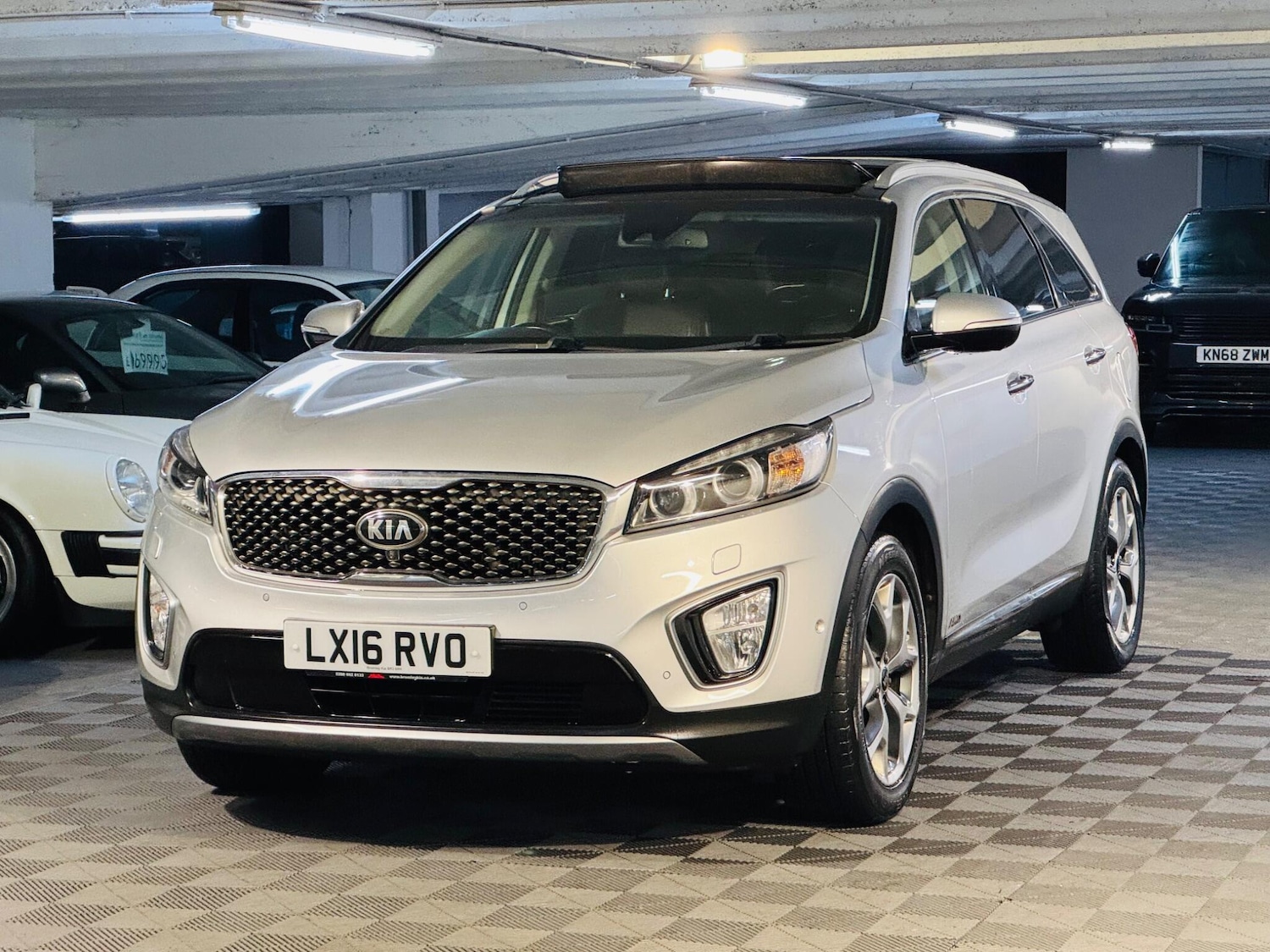 Used Kia Sorento 2016 for sale - 77119955: Photo 6