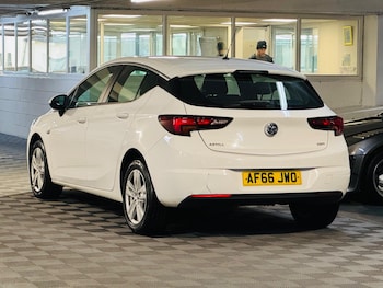 Used Vauxhall Astra 2016 for sale - 76423555: Photo