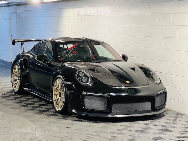 Used Porsche 911 for sale - 73133394: Photo 1