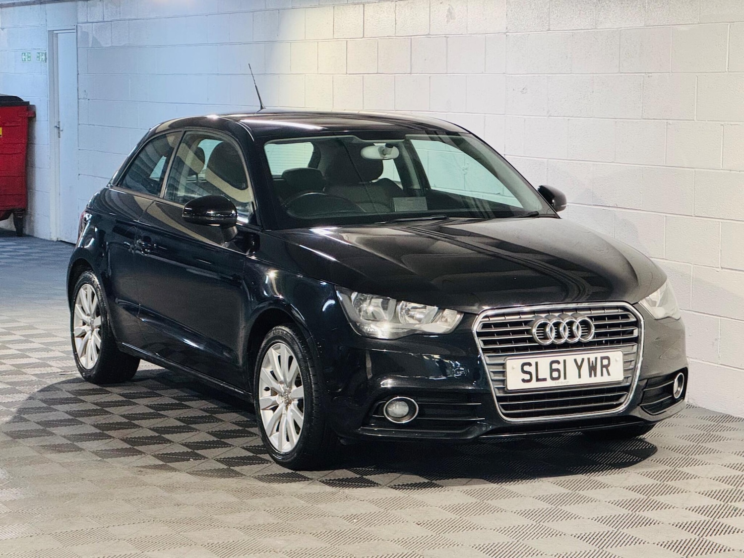 Used Audi A1 for sale - 76499471: Photo 1