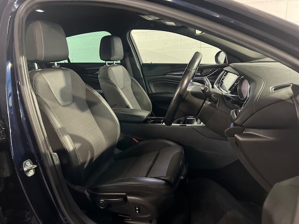 Used Vauxhall Insignia 2018 for sale - 75247277: Photo 7