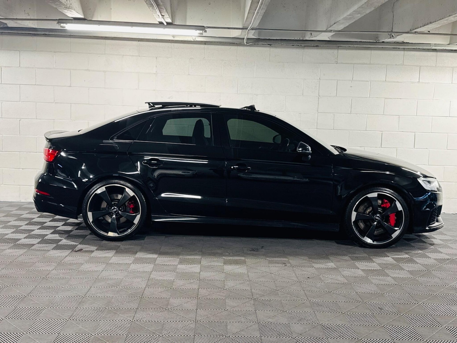 Used Audi RS3 2019 for sale - 77253979: Photo 5