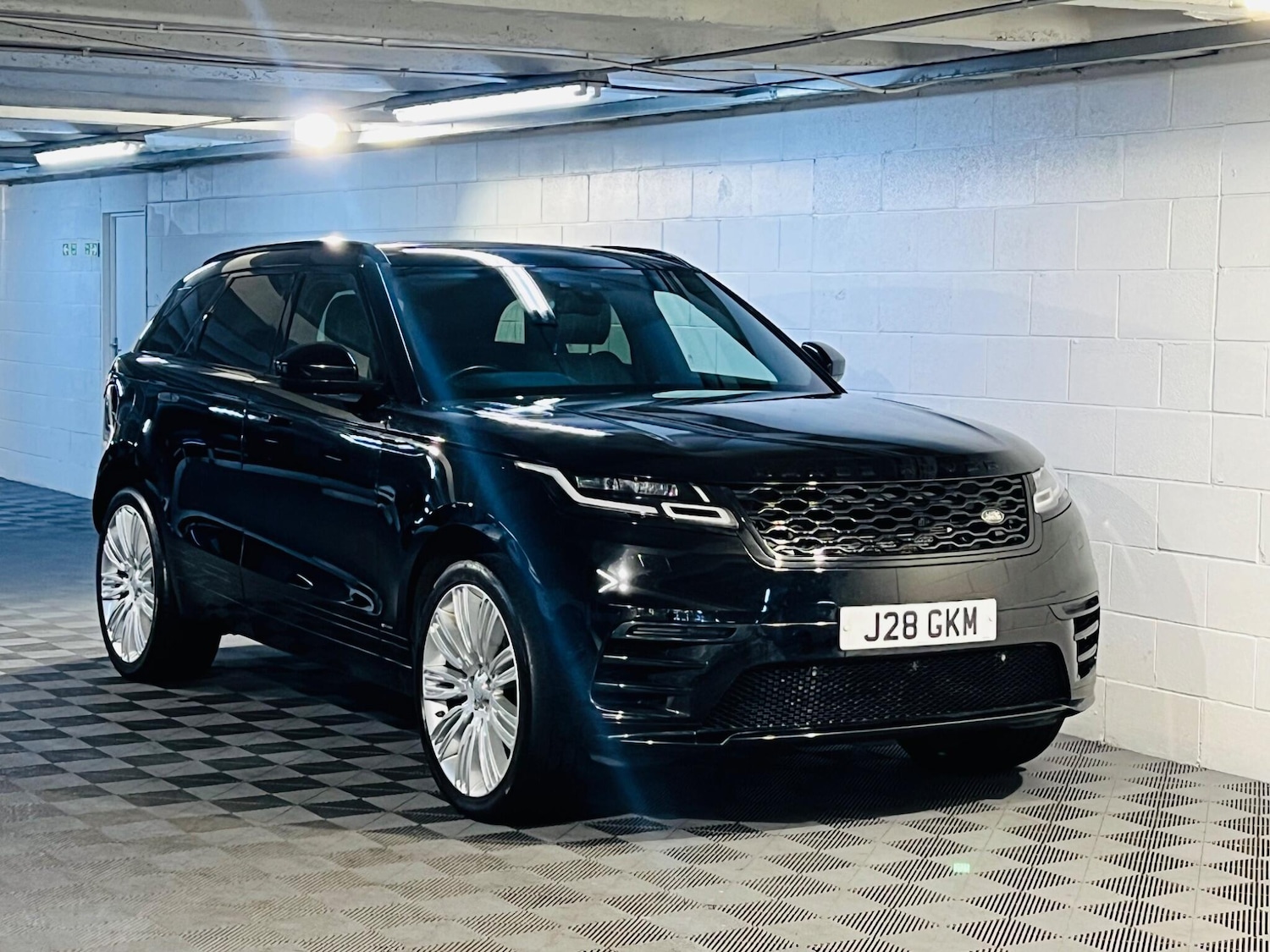 Used Land Rover Range Rover Velar 2019 for sale - 76952925: Photo 1