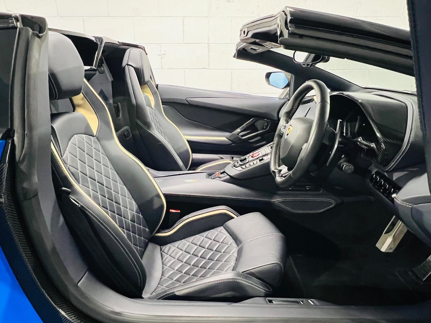 Used Lamborghini Aventador for sale - 76597494: Photo 7