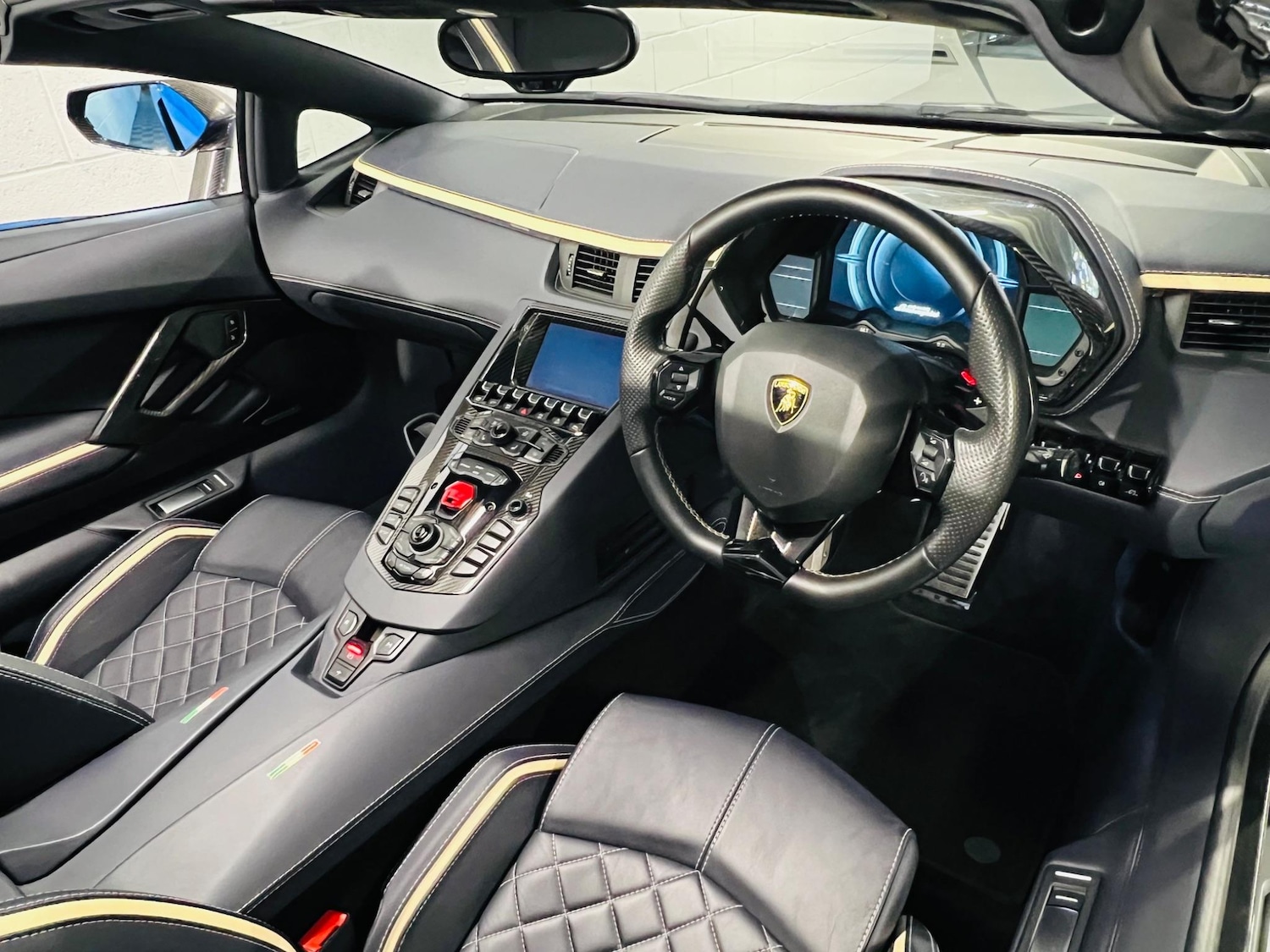 Used Lamborghini Aventador for sale - 76597494: Photo 8