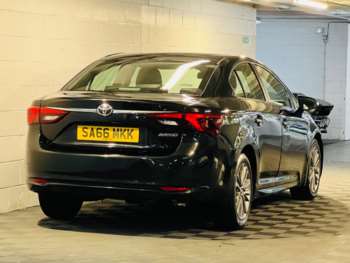 Used Toyota Avensis 2016 for sale - 73133640: Photo