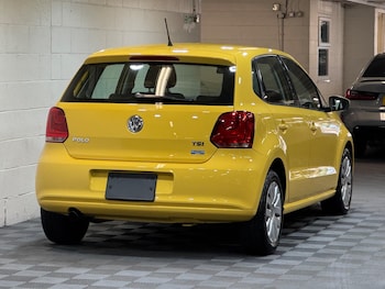 Used Volkswagen Polo 2010 for sale - 79508726: Photo