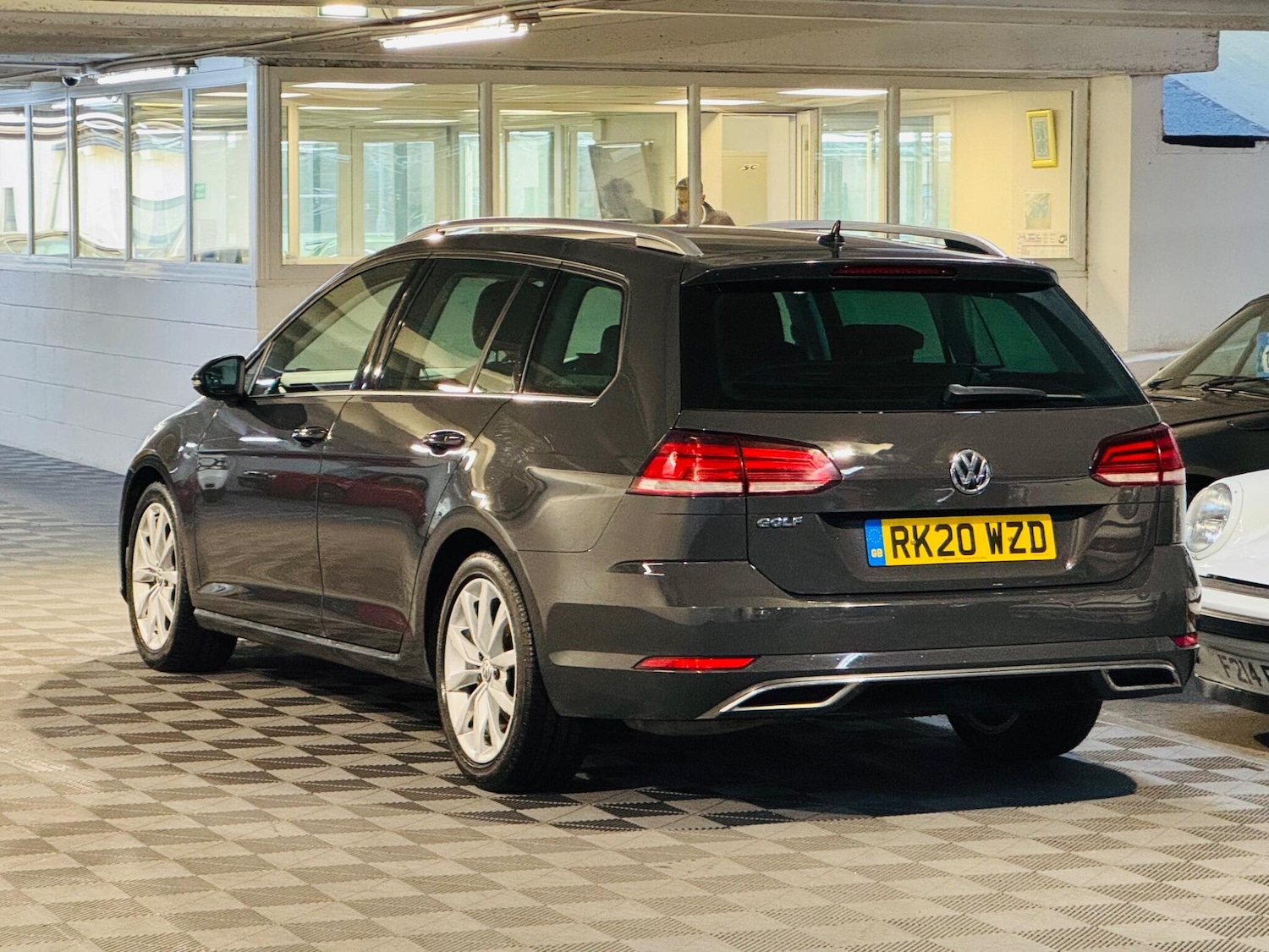 Used Volkswagen Golf 2020 for sale - 76099223: Photo 3