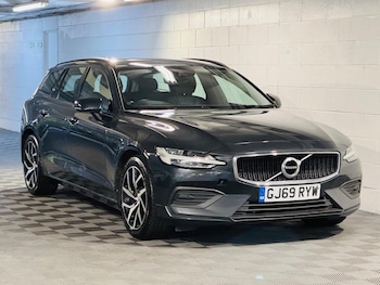 Used Volvo V60 2019 for sale - 75601086: Photo
