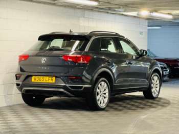 Used Volkswagen T-Roc 2019 for sale - 75127101: Photo