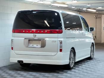 Used Nissan Elgrand 2004 for sale - 79781047: Photo