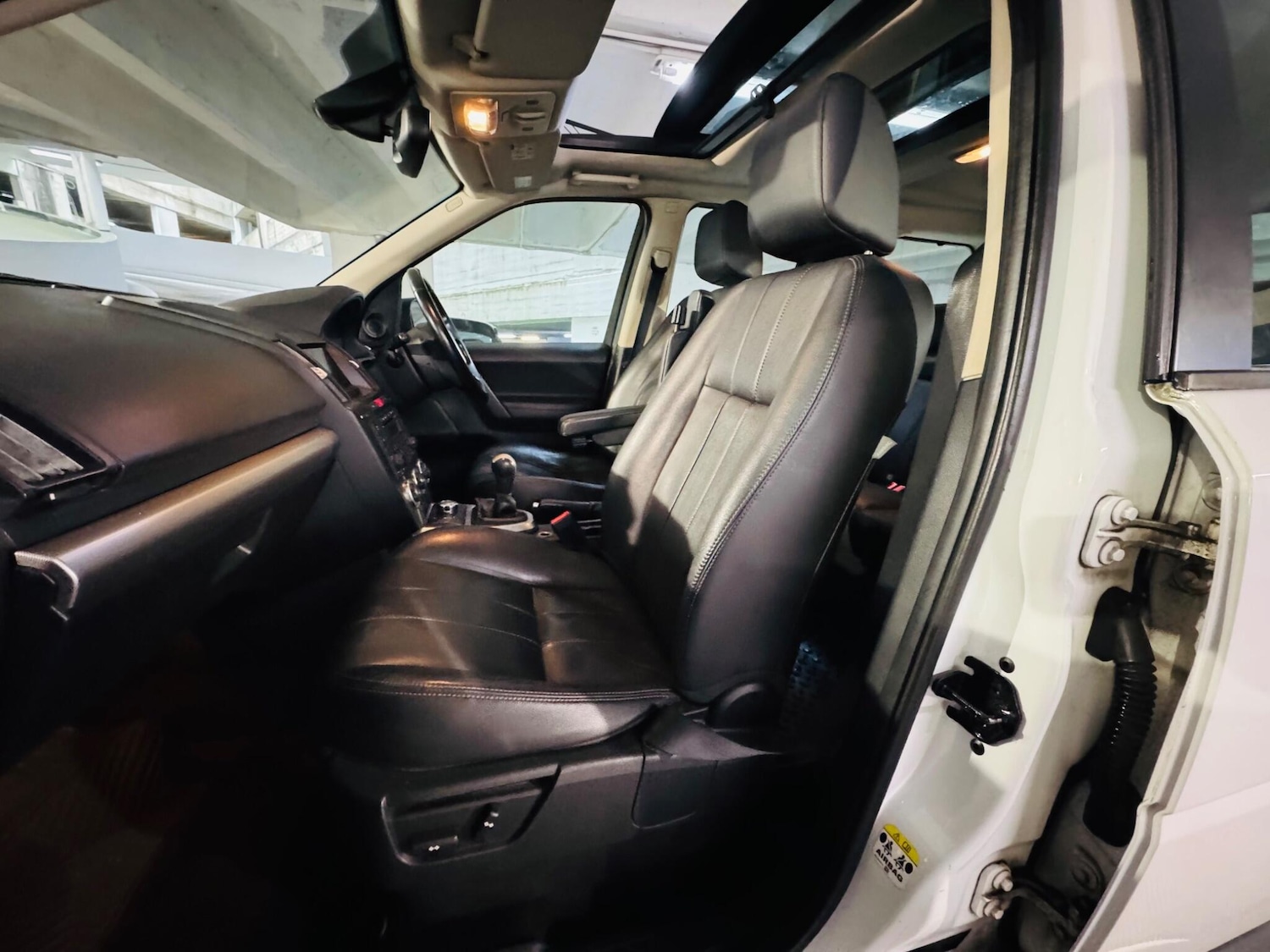 Used Land Rover Freelander 2 2011 for sale - 76381023: Photo 9