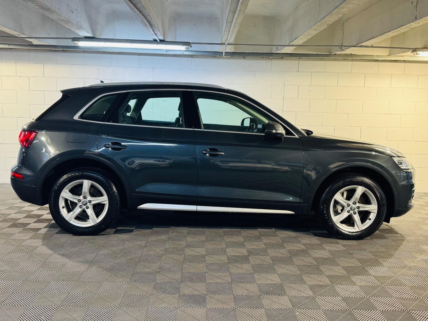 Used Audi Q5 2018 for sale - 76801803: Photo 5