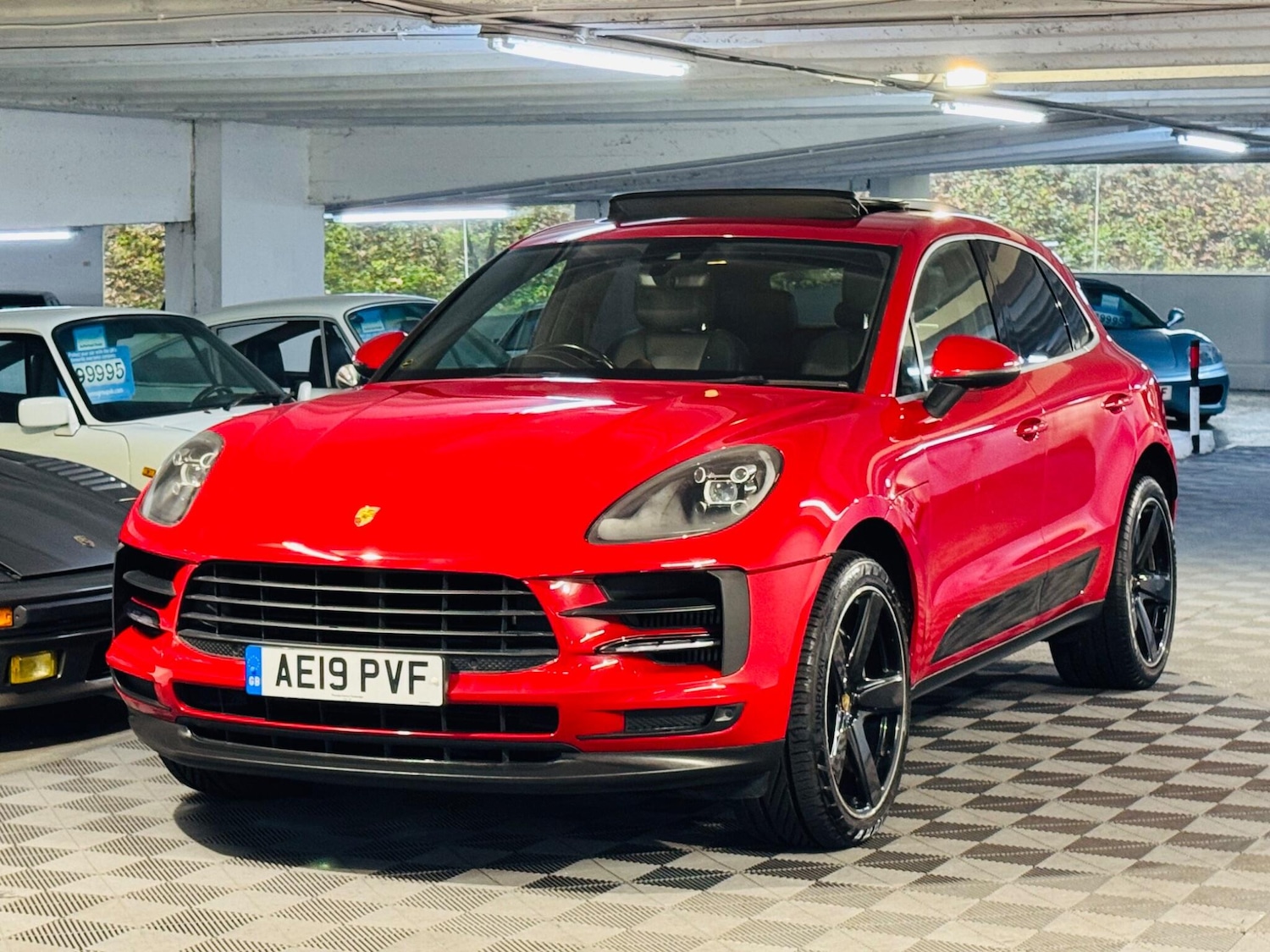 Used Porsche Macan 2019 for sale - 76613404: Photo 6