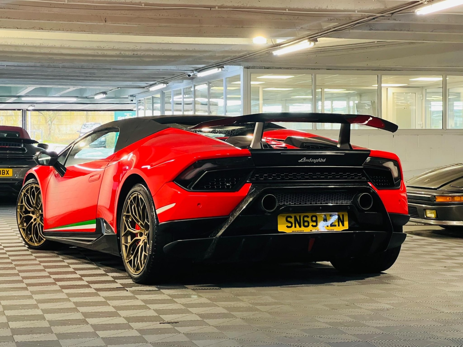 Used Lamborghini Revuelto 2024 for sale - 76997465: Photo 13