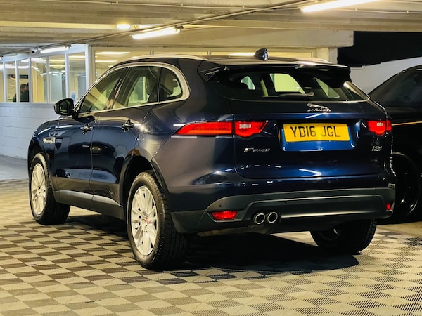 Used Jaguar F-Pace 2016 for sale - 73917333: Photo 3