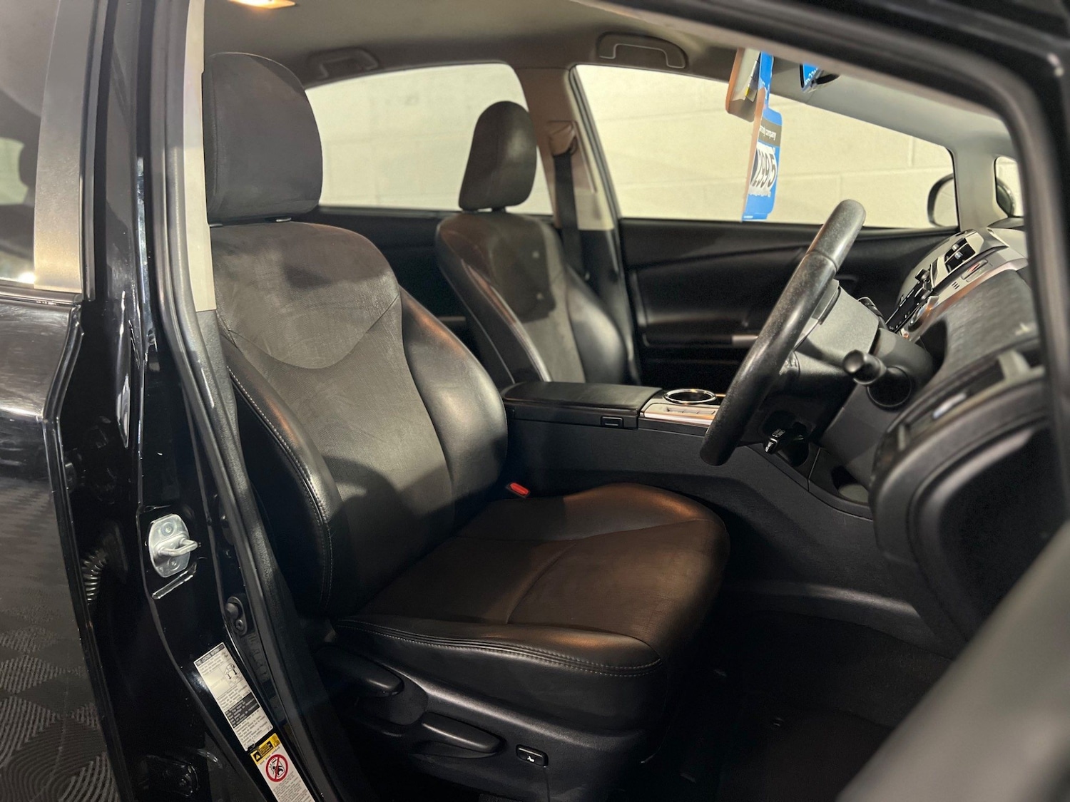 Used Toyota Prius+ 2015 for sale - 76995171: Photo 7