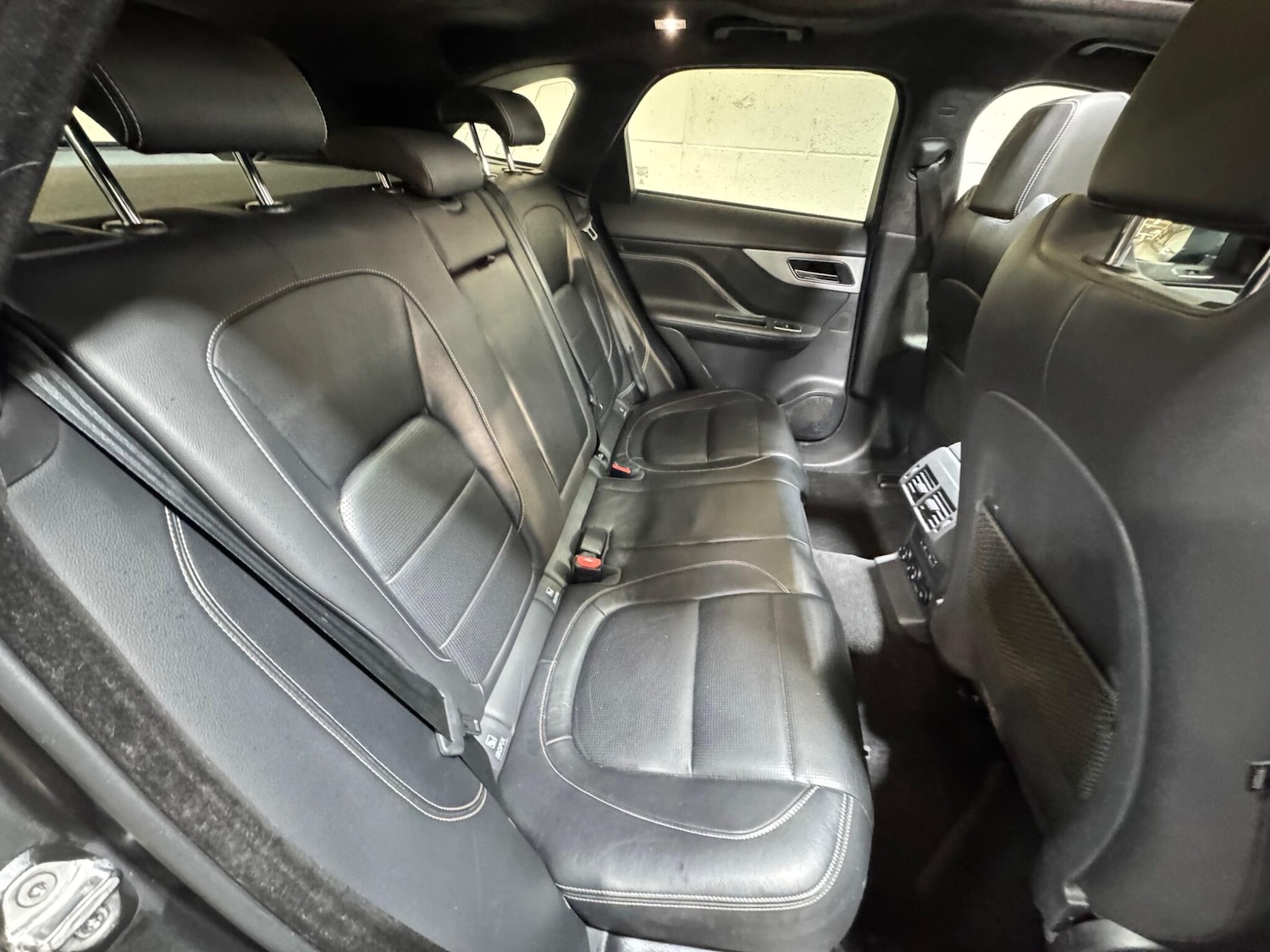 Used Jaguar F-Pace 2019 for sale - 77671076: Photo 12